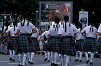 Groupe d'écossais pendant la parade du Festival Interceltique. © Philip Plisson / Plisson La Trinité / AA06265 - Nos reportages photos - Métier