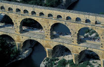 Le Pont du Gard. © Philip Plisson / Plisson La Trinité / AA06333 - Nos reportages photos - Rivière