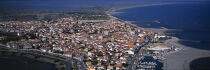 Les Saintes-Maries-de-la-Mer en Camargue © Philip Plisson / Plisson La Trinité / AA06384 - Nos reportages photos - Panoramique horizontal