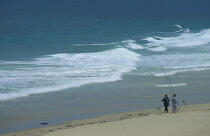 Pêche à la ligne sur les plages d'Arcachon. © Philip Plisson / Plisson La Trinité / AA06601 - Photo Galleries - Gironde