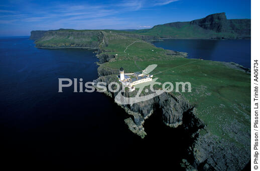 Neist Point on the Isle of Skye. - © Philip Plisson / Plisson La Trinité / AA06734 - Photo Galleries - Lighthouse [Scot]