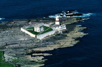 Le phare de Valencia Island. © Philip Plisson / Plisson La Trinité / AA06881 - Nos reportages photos - Irlande, l'île verte