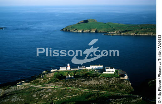 Le phare de Crookhaven en Irlande. - © Philip Plisson / Plisson La Trinité / AA06883 - Photo Galleries - Lighthouse [Ire]