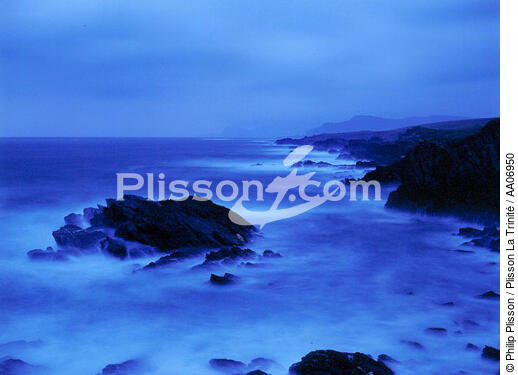 Paysage de Clare Island. - © Philip Plisson / Plisson La Trinité / AA06950 - Nos reportages photos - Rocher