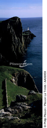 Neist Point en Ecosse. - © Philip Plisson / Plisson La Trinité / AA06959 - Photo Galleries - Vertical panoramic