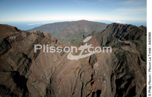 Paysage montagneux de la Réunion. - © Philip Plisson / Plisson La Trinité / AA06986 - Nos reportages photos - Volcan