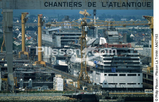 Les Chantiers de l'Atlantique. - © Philip Plisson / Plisson La Trinité / AA07163 - Photo Galleries - Shipyards