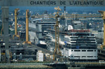 Les Chantiers de l'Atlantique. © Philip Plisson / Plisson La Trinité / AA07163 - Photo Galleries - Saint-Nazaire