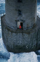 Le dernier gardien de phare en pleine mer. © Philip Plisson / Plisson La Trinité / AA07283 - Photo Galleries - Philip Plisson