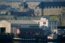 Du coté du port, à Brest. © Philip Plisson / Plisson La Trinité / AA07292 - Nos reportages photos - Remorquage
