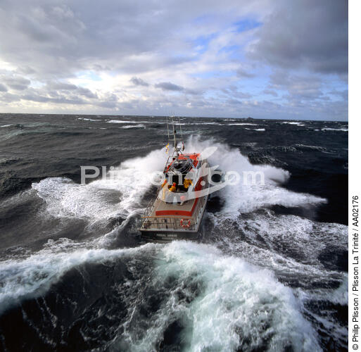 SNSM d'Audierne. - © Philip Plisson / Plisson La Trinité / AA02176 - Photo Galleries - Lifeboat society