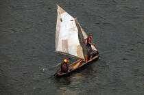 Embarcation dans l'archipel des San-Blas © Philip Plisson / Plisson La Trinité / AA07679 - Nos reportages photos - Ile [Panama]