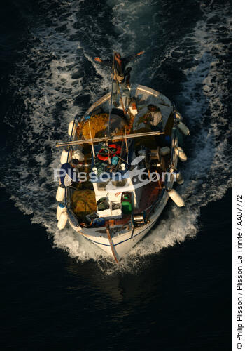 Bateau de pêche grec. - © Philip Plisson / Plisson La Trinité / AA07772 - Photo Galleries - Local fishing in small boats