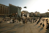 Place de la mairie. © Philip Plisson / Plisson La Trinité / AA07774 - Nos reportages photos - Grèce