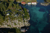Iles proche de Bergen. © Philip Plisson / Plisson La Trinité / AA08157 - Nos reportages photos - Norvège