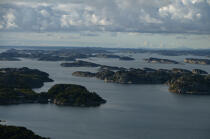 Iles proche de Bergen. © Philip Plisson / Plisson La Trinité / AA08159 - Nos reportages photos - Ile [Norvège]