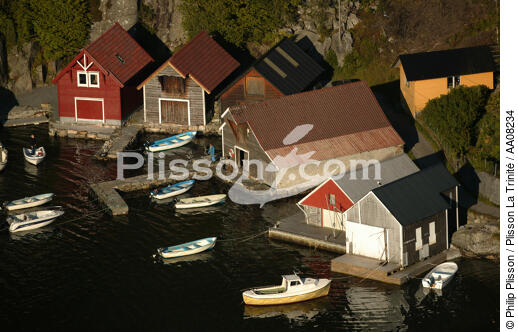La Norvège, proche de Bergen. - © Philip Plisson / Plisson La Trinité / AA08234 - Photo Galleries - Roof