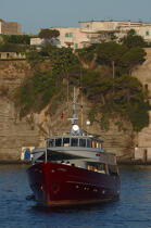 L'île de Procida en Baie de Naples. © Philip Plisson / Plisson La Trinité / AA08278 - Photo Galleries - Motorboating