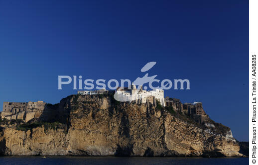 L'île de Procida en Baie de Naples. - © Philip Plisson / Plisson La Trinité / AA08285 - Photo Galleries - Island [It]