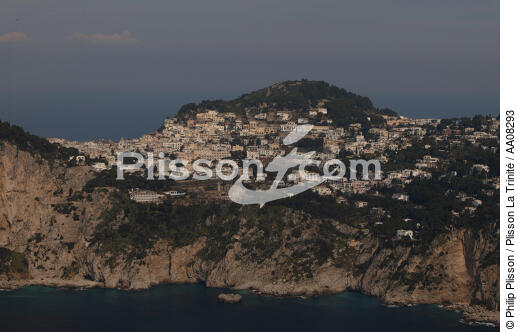 L'île de Capri. - © Philip Plisson / Plisson La Trinité / AA08293 - Nos reportages photos - Ile [It]