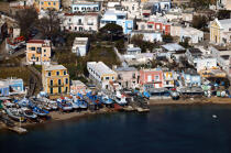 L'île de Ponza. © Philip Plisson / Plisson La Trinité / AA08345 - Nos reportages photos - Pays étranger