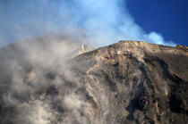 Le volcan Stromboli. © Philip Plisson / Plisson La Trinité / AA08388 - Nos reportages photos - Stromboli