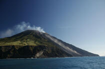 Le volcan Stromboli. © Philip Plisson / Plisson La Trinité / AA08392 - Photo Galleries - Volcano