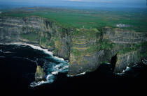 Les Cliffs of Moher. © Philip Plisson / Plisson La Trinité / AA08497 - Nos reportages photos - Irlande