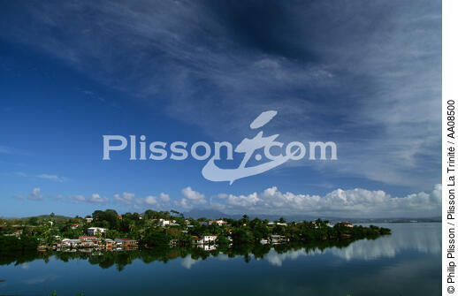 Les 3 ilets à la Martinique. - © Philip Plisson / Plisson La Trinité / AA08500 - Nos reportages photos - Cadrage