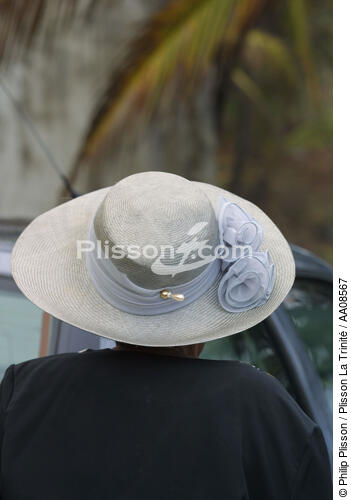 Chapeau martiniquais. - © Philip Plisson / Plisson La Trinité / AA08567 - Photo Galleries - Tradition
