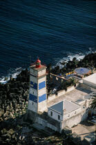 Le phare de Santa Marta au Portugal. © Philip Plisson / Plisson La Trinité / AA08576 - Nos reportages photos - Cadrage