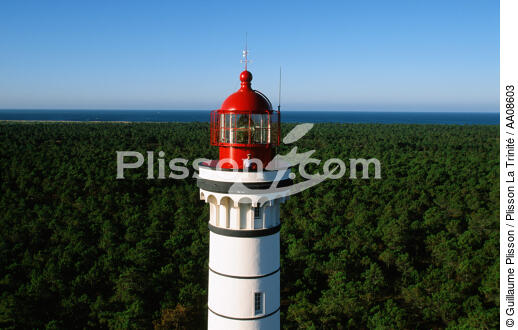 The San Antonio Lighthouse in Portugal. - © Guillaume Plisson / Plisson La Trinité / AA08603 - Photo Galleries - Lighthouse [Por]