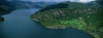 Dans les fjords norvégiens. © Philip Plisson / Plisson La Trinité / AA08635 - Nos reportages photos - Type vue