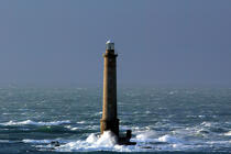 Le phare de la Hague dans le Raz Blanchard. © Philip Plisson / Plisson La Trinité / AA08662 - Photo Galleries - Manche [The]