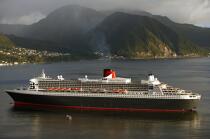 The Queen Mary II in the Caribbean. © Philip Plisson / Plisson La Trinité / AA08697 - Photo Galleries - Passenger Liner