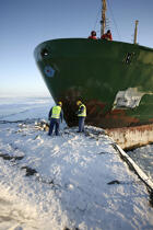Brise-glace en Mer Baltique. © Philip Plisson / Plisson La Trinité / AA09092 - Nos reportages photos - Brise Glace en mer Baltique