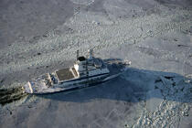 Brise-glace en Mer Baltique. © Philip Plisson / Plisson La Trinité / AA09111 - Photo Galleries - Icebreaker
