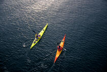 Promenade en kayac. © Philip Plisson / Plisson La Trinité / AA09146 - Nos reportages photos - Kayac