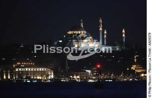 La mosquée Bleue de nuit. - © Philip Plisson / Plisson La Trinité / AA09379 - Nos reportages photos - Site [Turquie]