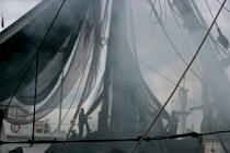 Fishing nets on the harbour of Istanbul. © Philip Plisson / Plisson La Trinité / AA09394 - Photo Galleries - Fishing equipment