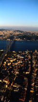 Pont sur le Bosphore. © Philip Plisson / Pêcheur d’Images / AA09471 - Nos reportages photos - Istanbul, le détroit du Bosphore