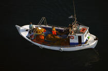 Pêcheurs grecs. © Philip Plisson / Plisson La Trinité / AA09482 - Photo Galleries - Fishing vessel