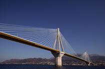 Pont suspendu en Grèce. © Philip Plisson / Plisson La Trinité / AA09529 - Photo Galleries - Suspended bridge