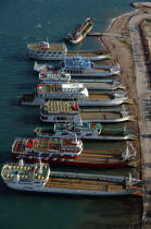 Ferries in the Gulf of Patra. © Philip Plisson / Plisson La Trinité / AA09550 - Photo Galleries - Greece