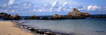 L'île de Hoëdic. © Philip Plisson / Plisson La Trinité / AA09667 - Nos reportages photos - Ciel bleu