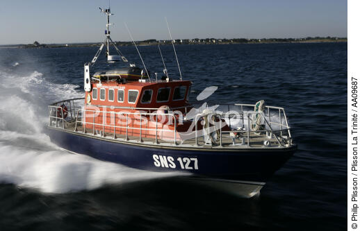 Canot de sauvetage de Trévignon - © Philip Plisson / Plisson La Trinité / AA09687 - Nos reportages photos - Sauvetage en mer