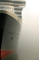 Stem of Queen Mary II. © Philip Plisson / Pêcheur d’Images / AA09739 - Photo Galleries - Queen Mary II, Birth of a Legend