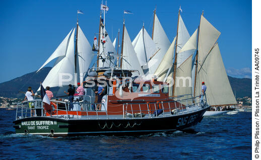 Lifeboat of St Tropez. - © Philip Plisson / Plisson La Trinité / AA09745 - Photo Galleries - Lifeboat society