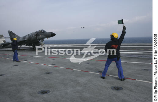 Super-Etandard avoided takeoff. - © Philip Plisson / Plisson La Trinité / AA09905 - Photo Galleries - Aircraft carrier