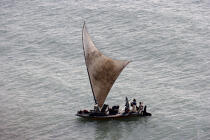 Jangada en mer. © Philip Plisson / Plisson La Trinité / AA10003 - Nos reportages photos - Etat [Brésil]